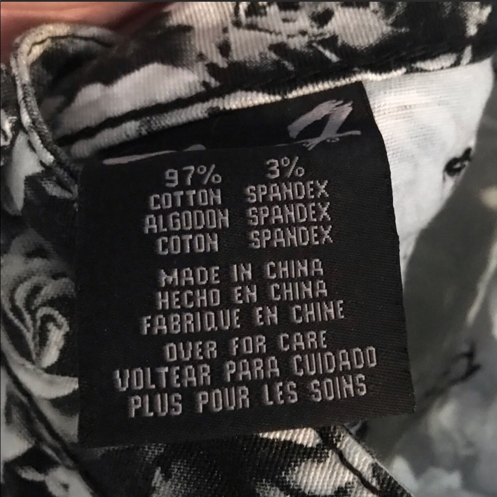 Black & white floral Seven7 jeans